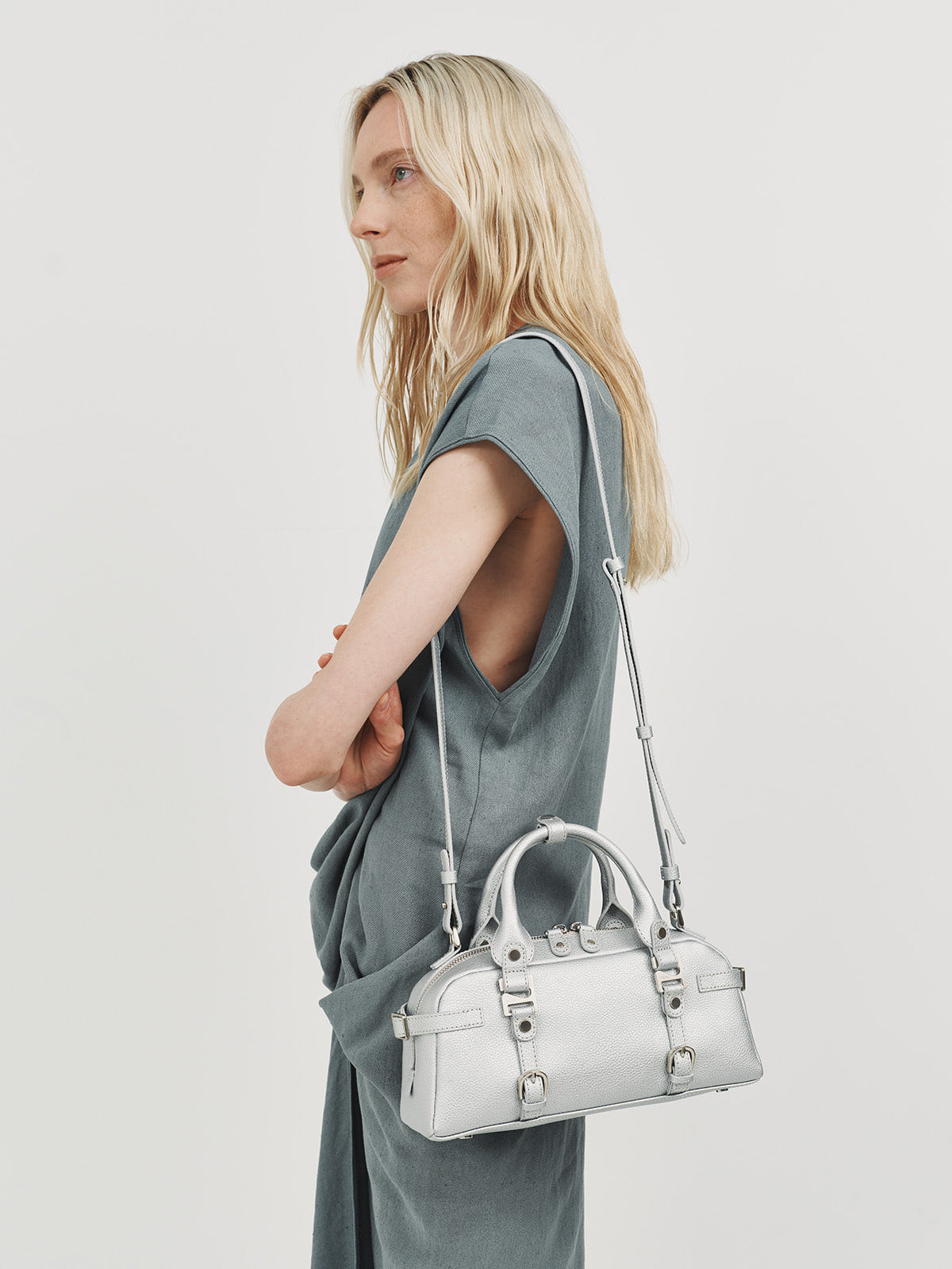 AHNI Ruskin Baguette Bag_Silver